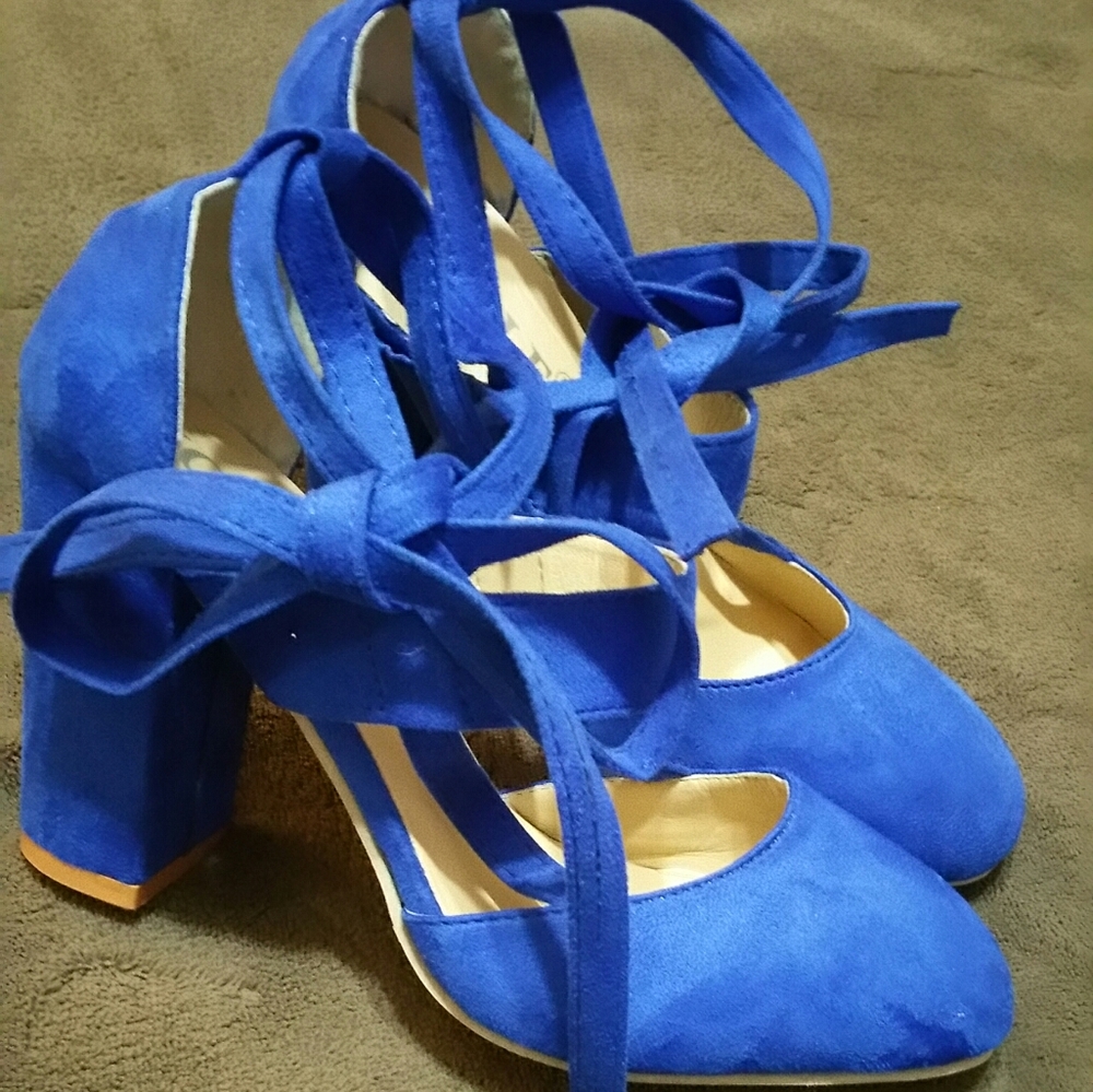 New MCCKLE Blue Heels